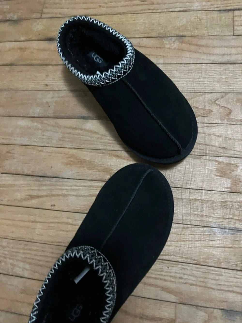UGG Black Moccasin Slippers with Contrast Stitch - Picture 4 of 5